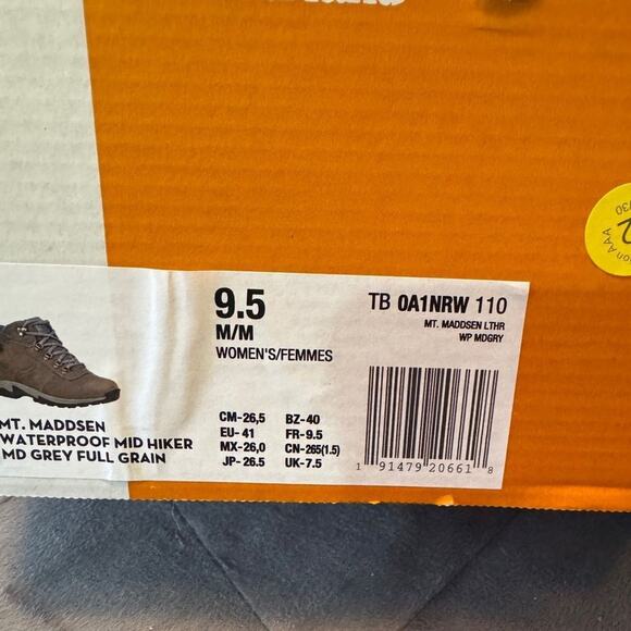 TIMBERLAND Mt. Maddsen Mid Waterproof Hiking Boots Size 9.5 New in Box MSRP $120 - Picture 9 of 9